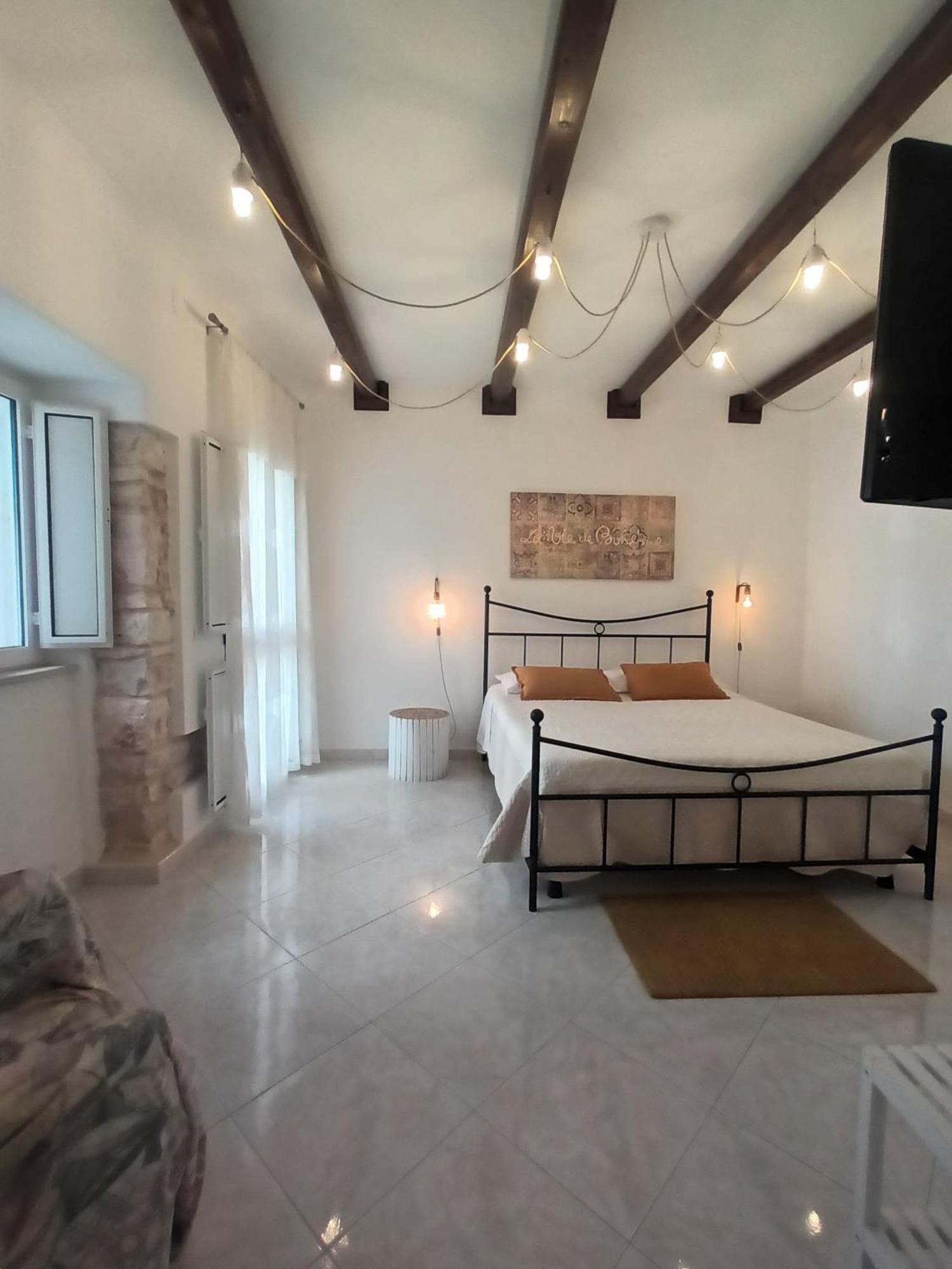 Antiche Mura Apartments"Cielo Di Puglia" -2 Matrimoniali, Cucina E Terrazzo Turi Eksteriør billede