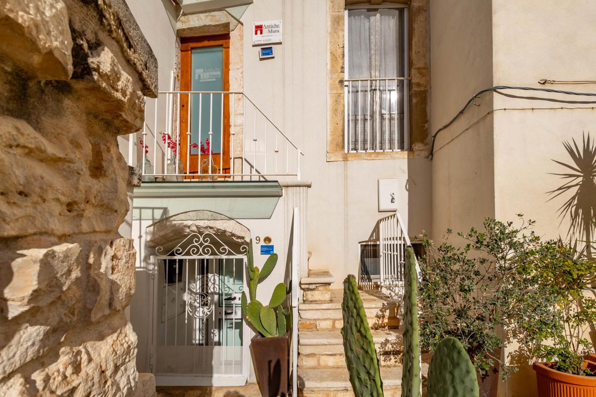 Antiche Mura Apartments"Cielo Di Puglia" -2 Matrimoniali, Cucina E Terrazzo Turi Eksteriør billede