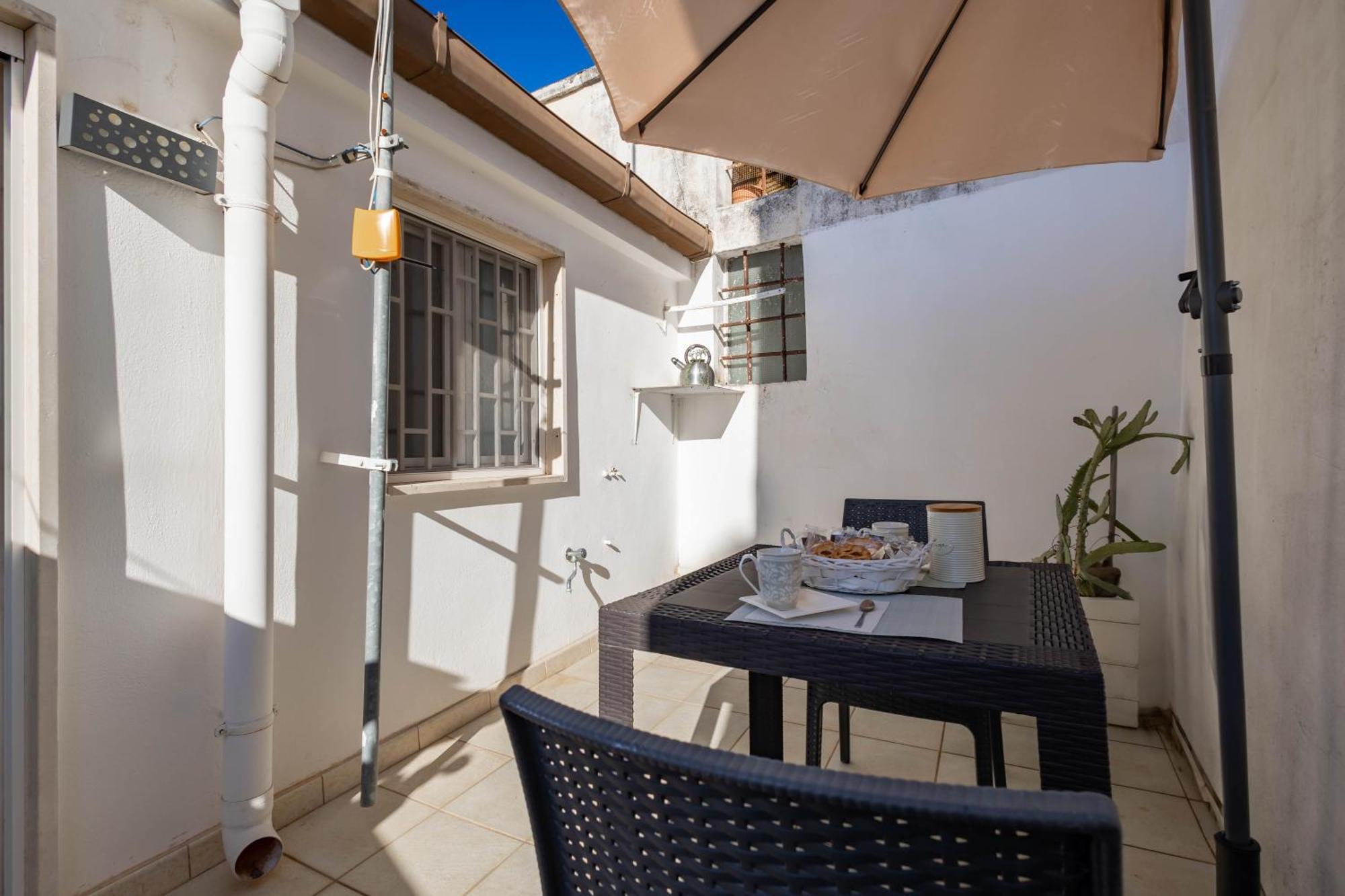 Antiche Mura Apartments"Cielo Di Puglia" -2 Matrimoniali, Cucina E Terrazzo Turi Eksteriør billede