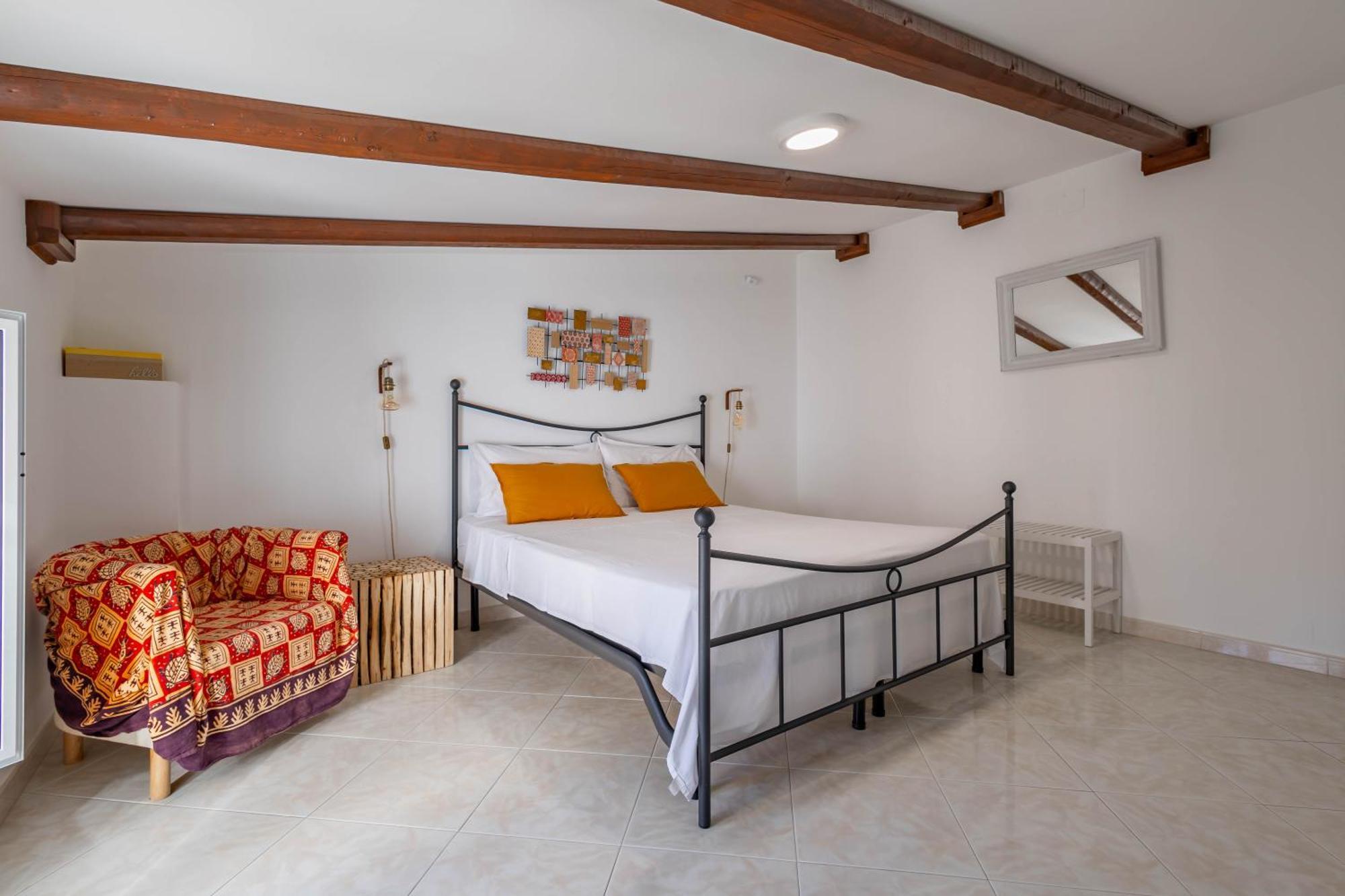 Antiche Mura Apartments"Cielo Di Puglia" -2 Matrimoniali, Cucina E Terrazzo Turi Eksteriør billede