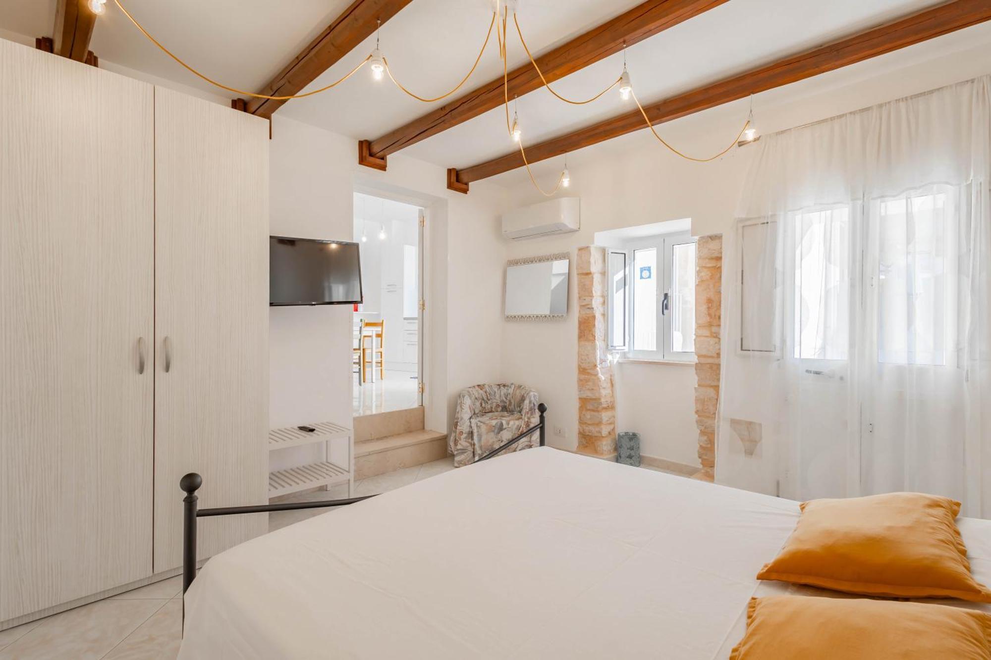 Antiche Mura Apartments"Cielo Di Puglia" -2 Matrimoniali, Cucina E Terrazzo Turi Eksteriør billede